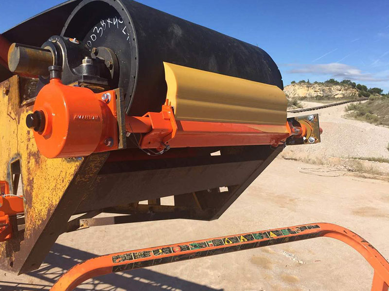 conveyor بيلٽ صاف ڪندڙ جي درجه بندي